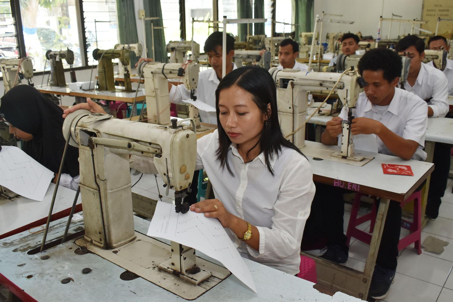 bkpm, tenaga kerja perempuan, tenaga kerja indonesia, teknologi