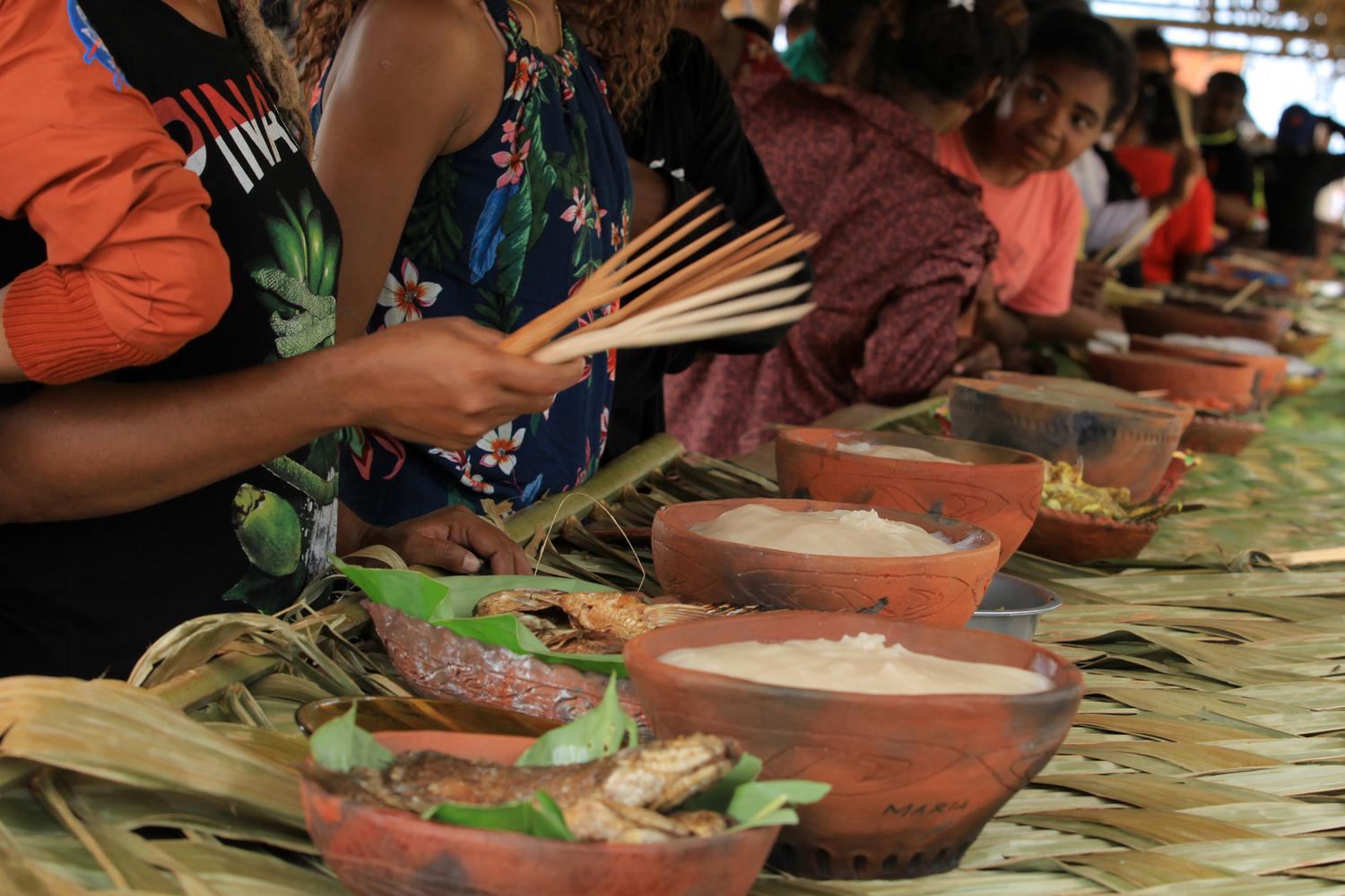 12 Makanan Khas Papua yang Lezat dan Bergizi