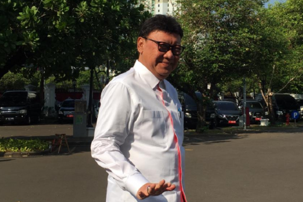 Mantan Menteri Dalam Negeri Tjahjo Kumolo menyambangi Istana Negara, Selasa (22/10).