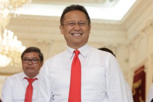 Presiden Perkenalkan Kabinet