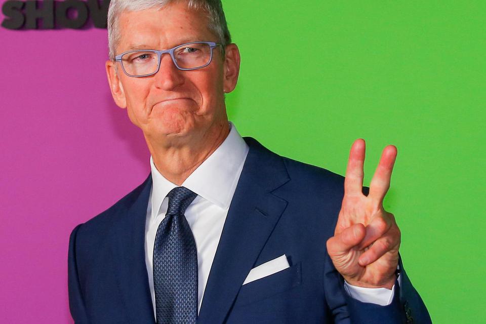 9 Tahun Menjabat jadi CEO Apple, Tim Cook Masuk Daftar Miliarder Dunia.
