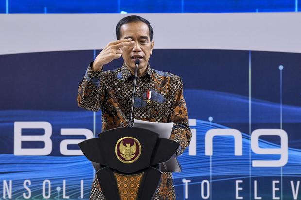 Presiden Joko Widodo memberikan sambutan saat membuka Indonesia Banking Expo 2019 di Jakarta, Rabu (6/11/2019). Perhimpunan Bank Nasional (Perbanas) menggelar Indonesia Banking Expo (IBEX) 2019 dengan tema “Consolidate to Elevate”.
