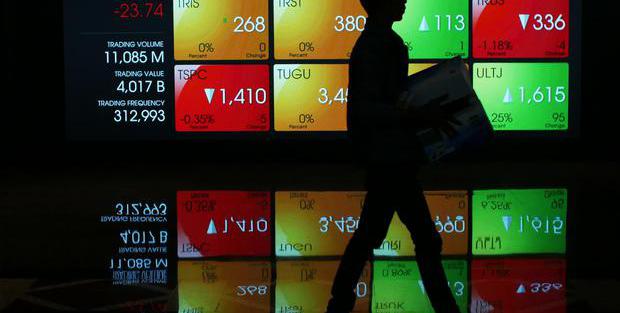 IHSG BYAN Harga Saham Sektor Tambang Meroket, IHSG Ditutup Naik 0,34% - Berita Katadata.co.id