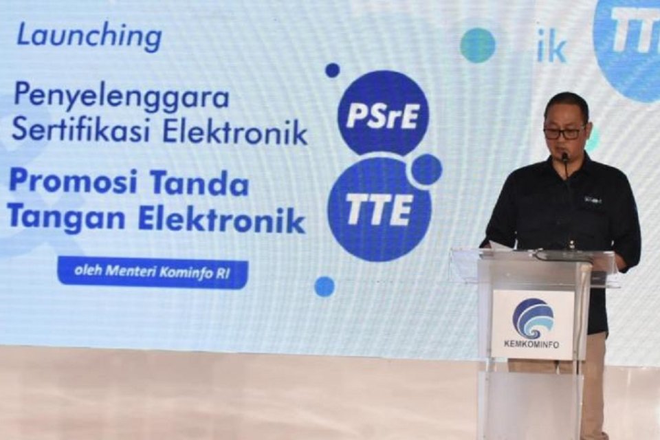 Kementerian Kominfo sertifikasi tanda tangan digital, pns bisa kerja di mana saja