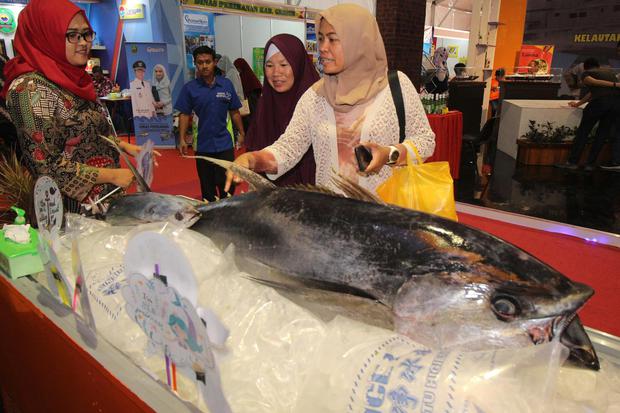 konsumsi ikan di dalam negeri baru 93,5% dari target