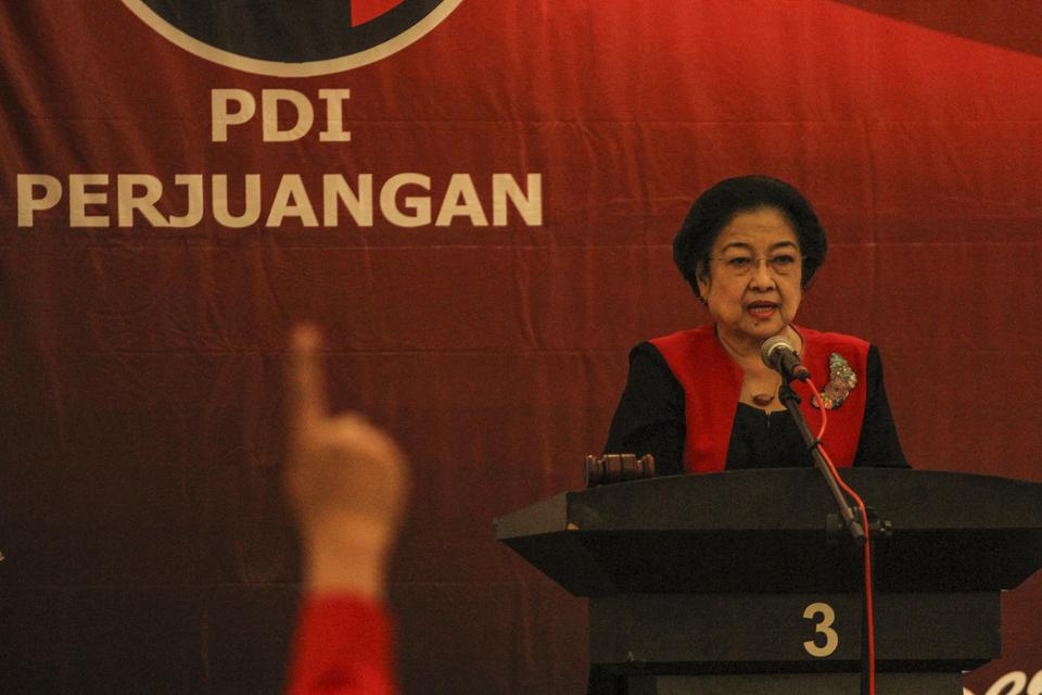 Prabowo Datang ke Rakernas PDIP, Megawati: Saya Senang Beliau Hadir.