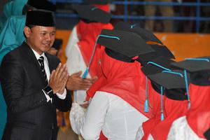 WISUDA SEKOLAH IBU DI BOGOR