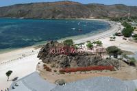 WISATA PANTAI KUTA MANDALIKA