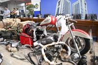 PENYELUNDUPAN HARLEY DAVIDSON MENGGUNAKAN PESAWAT GARUDA