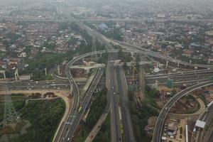 ARUS DI TOL JAKARTA-CIKAMPEK LANCAR