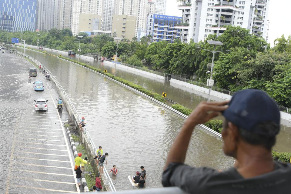 Banjir Jakarta, Jalan Tol Gratis, Jalan Tol Ditutup, Jasa Marga