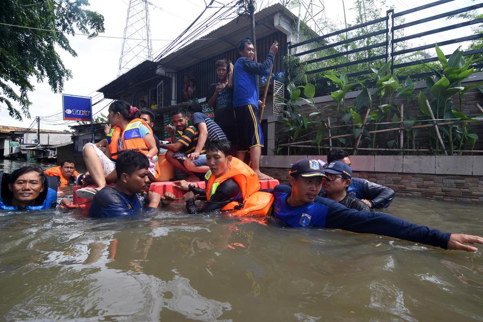 Banjir Jakarta, Muhadjir Effendy 
