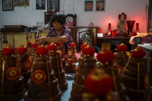 Produksi kue keranjang di Yogyakarta