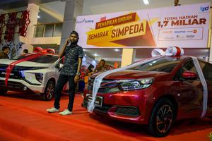 PENGEMBANGAN BANK BPD SULTENG