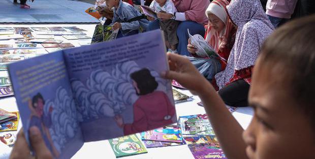 Hiburan Singkat di Kala Penat, Berikut Kumpulan Contoh Teks Anekdot - Nasional Katadata.co.id