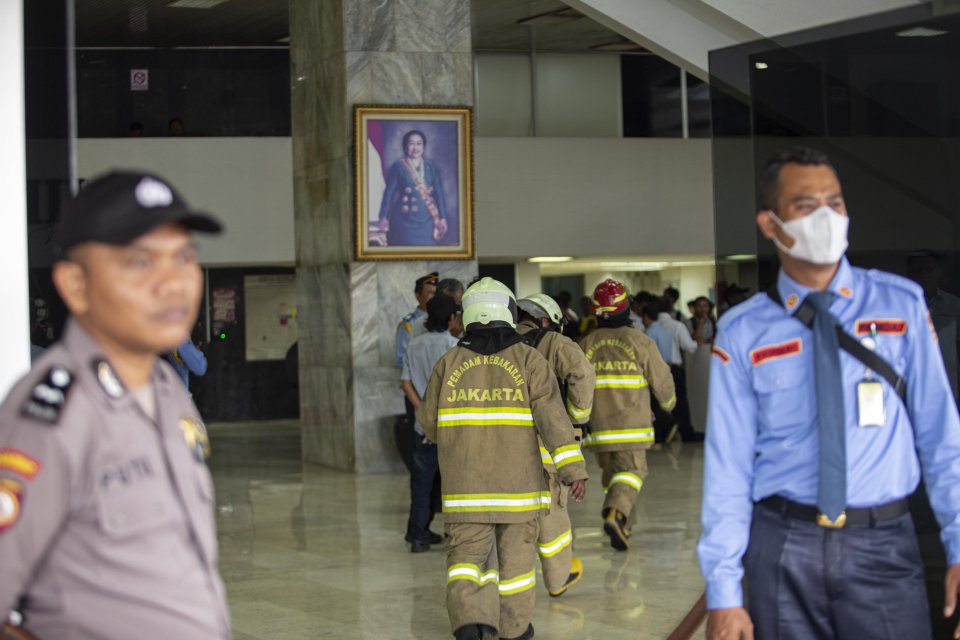 kebakaran, gedung dpr kebakaran, gedung nusantara III DPR