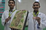 ALAS KAKI ANTI BAKTERI BERBAHAN LIMBAH KARYA SISWA