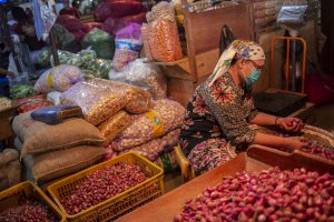 Pasokan Pangan Pasar Induk Kramat Jati Aman