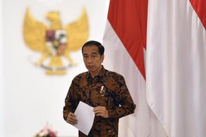 PRESIDEN SAMPAIKAN PERNYATAAN PERS