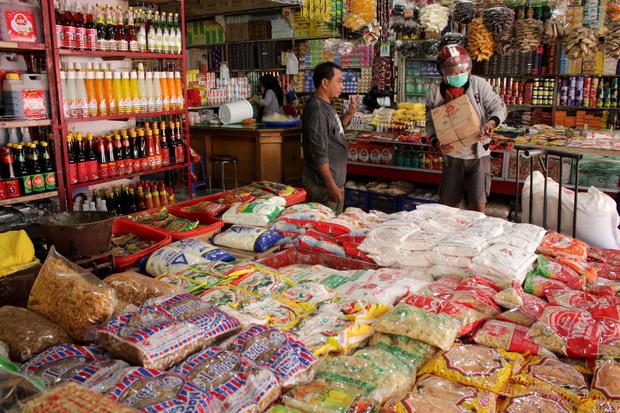 pasar tradisional tutup, pd pasar jaya, hoaks, virus corona