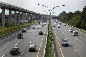 PENURUNAN VOLUME KENDARAAN DI JALAN TOL