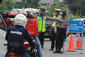 HARI KE DUA PENERAPAN PSBB MASIH BANYAK PELANGGARAN