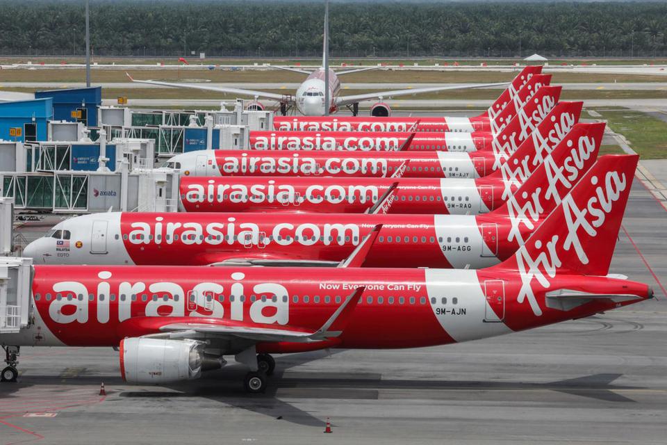 Ilustrasi, armada pesawat AirAsia. Maskapai AirAsia berhasil mencatatkan penjualan harian tertinggi usai beroperasi kembali, sebanyak 41.000 kursi terjual dalam sehari pada 23 Juni 2020.