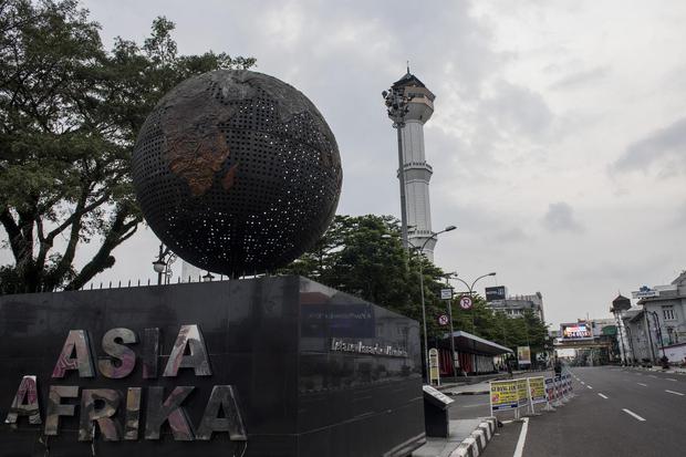 alun-alun kota Bandung