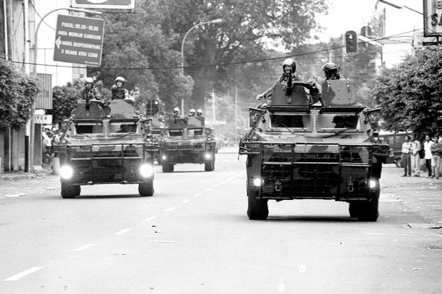 saham, bursa efek, krisis 1998