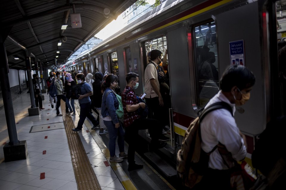 Integrasi KAI-LRT Jabodebek di Stasiun Cawang dan Sudirman Sudah Siap