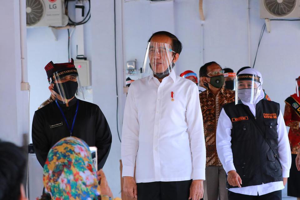 Jokowi Wanti-wanti Pedagang Terapkan Protokol Kesehatan