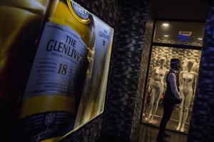 SIMULASI PEMBUKAAN TEMPAT HIBURAN