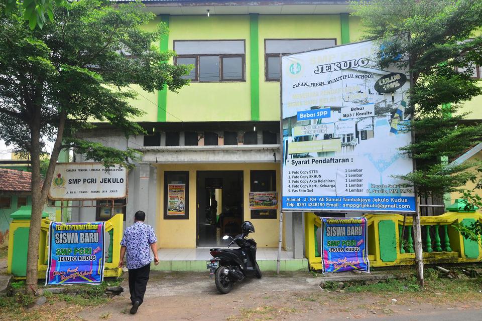 sekolah, mk, pendidikan