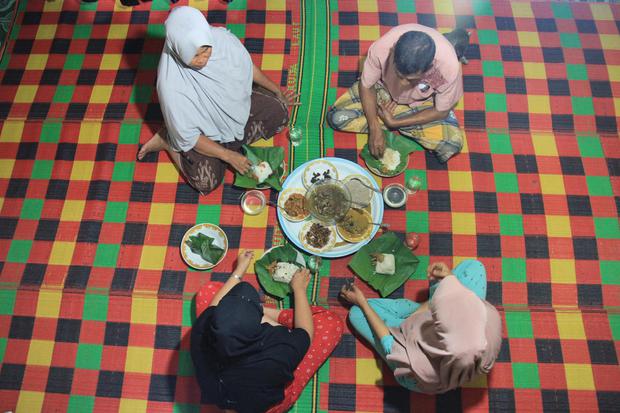 Riset OVO: 60% Orang Indonesia Sulit Atur Keuangan saat Ramadan