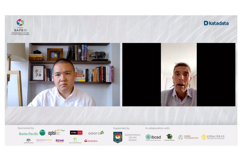Chief Sustainability Officer, DBS Bank, Mikkel Larsen memaparkan materi dalam acara webinar SAFE Forum 2020 : Sustainable Economic Recovery in Indonesia : Opportunities and Challenges, Rabu (26/8/2020).