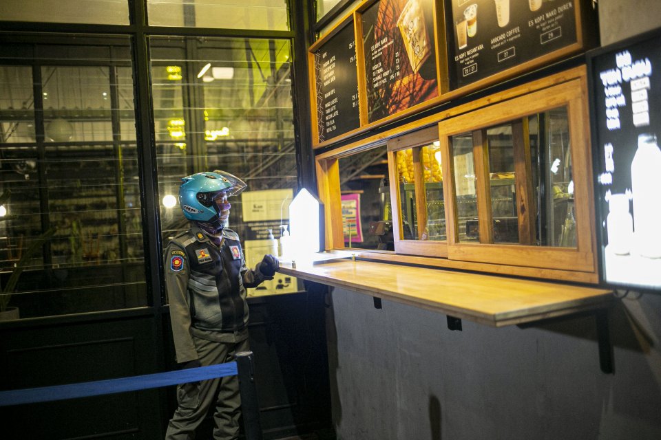 satgas covid 19, jam malam bogor depok, virus corona