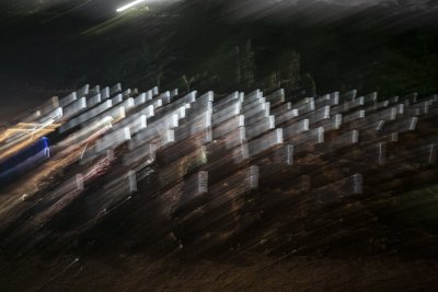 Angka Kematian Covid-19 Bertambah, Lahan Pemakaman Semakin Berkurang