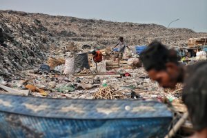 Lipsus Sampah Jakarta untuk Tulisan Ketiga (Tukang Sampah Keliling)