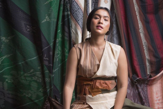 Artis Rania Putrisari