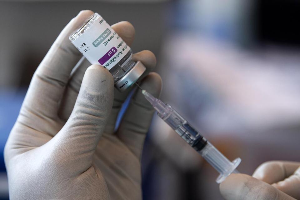vaksinasi anak, singapura