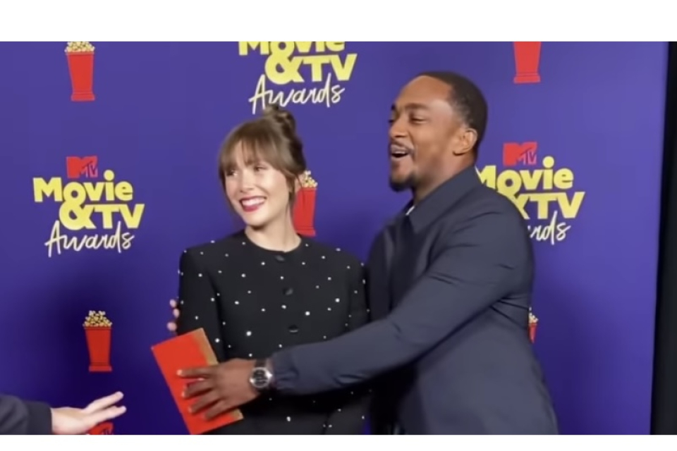 Elizabeth Olsen dan Anthony Mackie