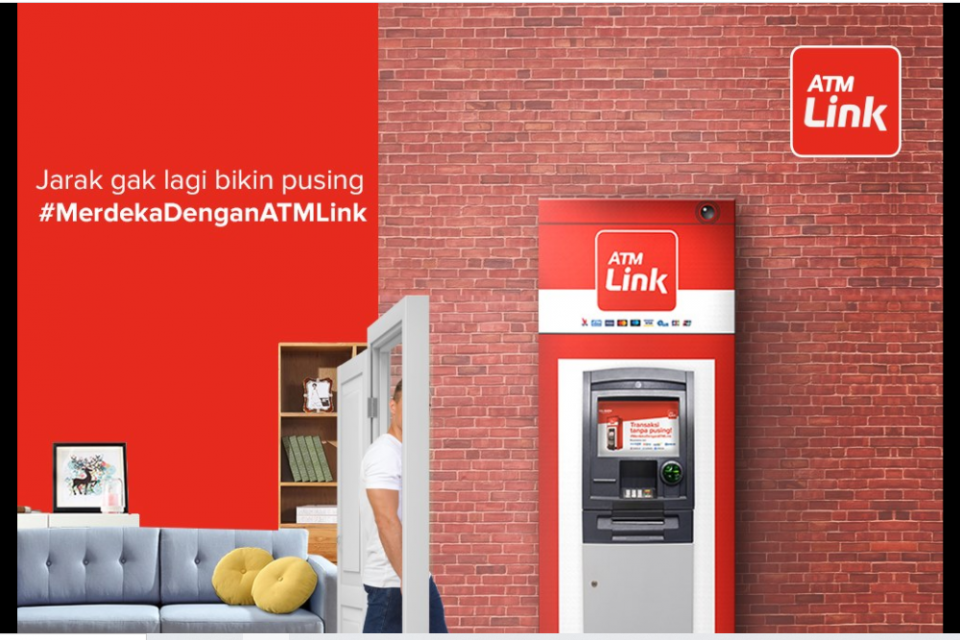 Komunitas Konsumen Indonesia (KKI) menolak rencana PT Jalin Pembayaran Nusantara (Jalin) dan Himbara yang akan memberlakukan pengenaan biaya cek saldo dan biaya tarik tunai di ATM Link pada 1 Juni 2021.