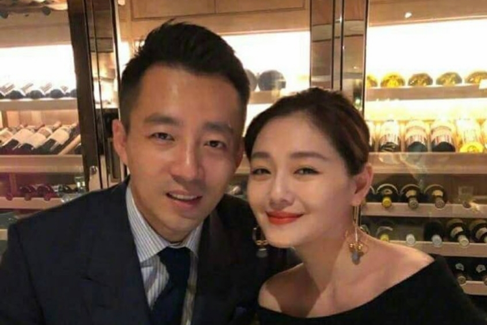 Barbie Hsu dan suami