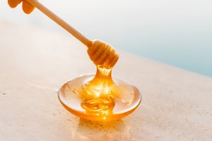 Manfaat madu untuk kesehatan tubuh