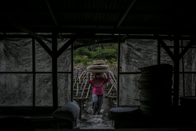 Menilik Industri Rumahan Tepung Tapioka di Kabupaten Bogor