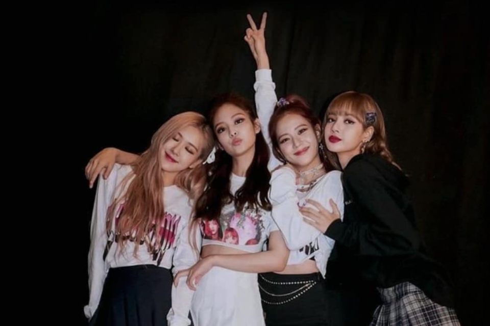 Instagram/@blackpink