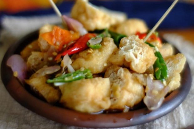 Tahu Gejrot Cirebon makanan khas yang populer dan lezat 