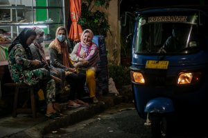 Unjuk Rasa, Pecari Suaka Kembali Dirikan Tenda di Samping Gedung UNCHR Jakarta