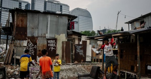 Tangerang Selatan dan Depok Punya Penduduk Miskin Paling ...