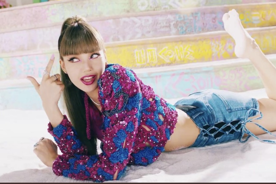 Lisa blackpink